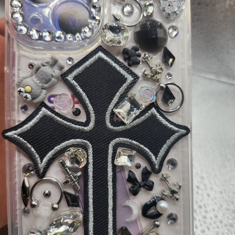 Kaws Decorative Junk Black and Silver Phone Case Iphone 13